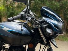 Bajaj Discover 125 2005 Motorbike