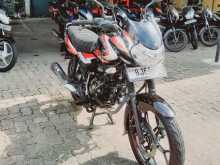https://riyasewana.com/uploads/bajaj-discover-125-301530384712.jpg