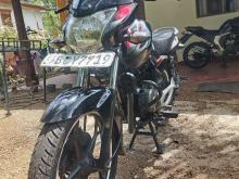 https://riyasewana.com/uploads/bajaj-discover-125-302302496575.jpg