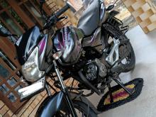 Bajaj Discover 125 2015 Motorbike