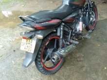 https://riyasewana.com/uploads/bajaj-discover-125-3113504413303.jpg
