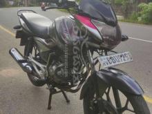 https://riyasewana.com/uploads/bajaj-discover-125-4160415689460.jpg