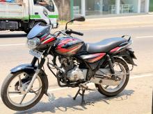 Bajaj Discover 125 2016 Motorbike