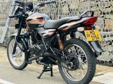 https://riyasewana.com/uploads/bajaj-discover-125-515200224351.jpg