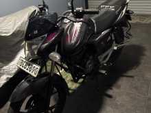 Bajaj Discover 125 2015 Motorbike
