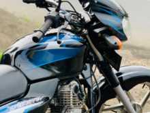 https://riyasewana.com/uploads/bajaj-discover-125-611141813612.jpg
