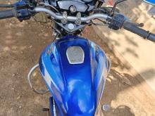 https://riyasewana.com/uploads/bajaj-discover-125-6644456955.jpg