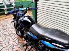 Bajaj Discover 125 2013 Motorbike