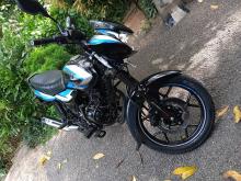 Bajaj Discover 125 2023 Motorbike