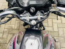 https://riyasewana.com/uploads/bajaj-discover-125m-1213112324551.jpg