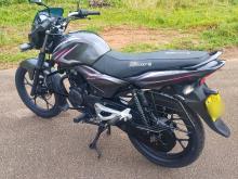 https://riyasewana.com/uploads/bajaj-discover-125m-2518051619195.jpg