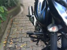 https://riyasewana.com/uploads/bajaj-discover-125m-515105919032.jpg