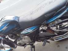 https://riyasewana.com/uploads/bajaj-discover-131655214453.jpg