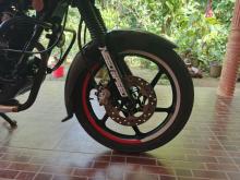 https://riyasewana.com/uploads/bajaj-discover-135-1113515919522.jpg