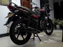 https://riyasewana.com/uploads/bajaj-discover-135-112230714002.jpg
