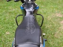 https://riyasewana.com/uploads/bajaj-discover-135-14130637664558.jpg