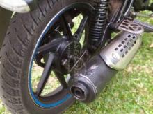 https://riyasewana.com/uploads/bajaj-discover-135-14130637676417.jpg