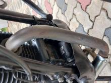 https://riyasewana.com/uploads/bajaj-discover-135-141623016825.jpg