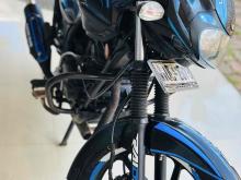 https://riyasewana.com/uploads/bajaj-discover-135-149553925001.jpg