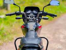 https://riyasewana.com/uploads/bajaj-discover-135-1511491822923.jpg