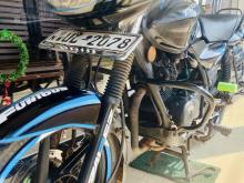 https://riyasewana.com/uploads/bajaj-discover-135-1911235624891.jpg