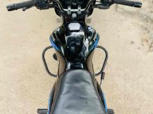 https://riyasewana.com/uploads/bajaj-discover-135-198354024981.jpg