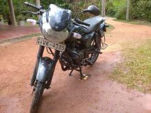 https://riyasewana.com/uploads/bajaj-discover-135-201306006475.jpg
