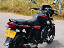 https://riyasewana.com/uploads/bajaj-discover-135-2021424513423.jpg