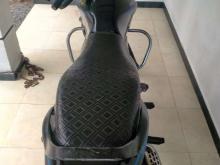https://riyasewana.com/uploads/bajaj-discover-135-20730476504.jpg