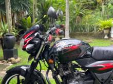https://riyasewana.com/uploads/bajaj-discover-135-241430471360234.jpg