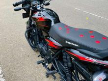https://riyasewana.com/uploads/bajaj-discover-135-242128126896.jpg
