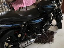 https://riyasewana.com/uploads/bajaj-discover-135-2611474519394.jpg