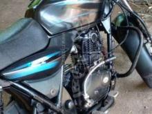 https://riyasewana.com/uploads/bajaj-discover-135-27121607443268.jpg