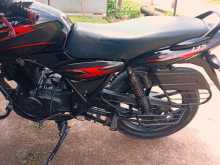 https://riyasewana.com/uploads/bajaj-discover-135-281332324742.jpg