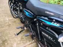 https://riyasewana.com/uploads/bajaj-discover-135-3015543013903.jpg