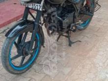 https://riyasewana.com/uploads/bajaj-discover-135-3091952132443.jpg