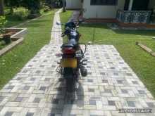 https://riyasewana.com/uploads/bajaj-discover-135-321212213883.jpg
