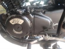 https://riyasewana.com/uploads/bajaj-discover-135-51607256115.jpg