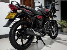 https://riyasewana.com/uploads/bajaj-discover-135-621433713452.jpg