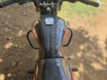 https://riyasewana.com/uploads/bajaj-discover-135-782353638588.jpg