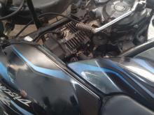 https://riyasewana.com/uploads/bajaj-discover-150-111929276895.jpg