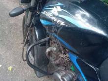 https://riyasewana.com/uploads/bajaj-discover-150-1190329485349.jpg