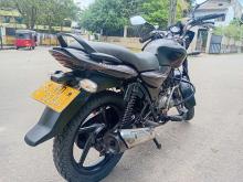 https://riyasewana.com/uploads/bajaj-discover-150-151116266866.jpg