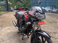 https://riyasewana.com/uploads/bajaj-discover-150-162045026014.jpg