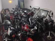 https://riyasewana.com/uploads/bajaj-discover-150-17523513784.jpg