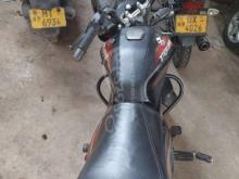 https://riyasewana.com/uploads/bajaj-discover-150-175235139926.jpg