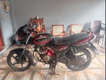 https://riyasewana.com/uploads/bajaj-discover-150-1817394119752.jpg