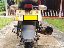 https://riyasewana.com/uploads/bajaj-discover-150-192227048646.jpg