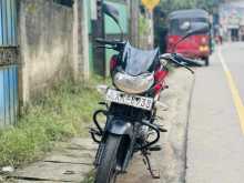 Bajaj Discover 150 2012 Motorbike