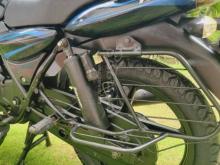 https://riyasewana.com/uploads/bajaj-discover-150-2214701657572.jpg